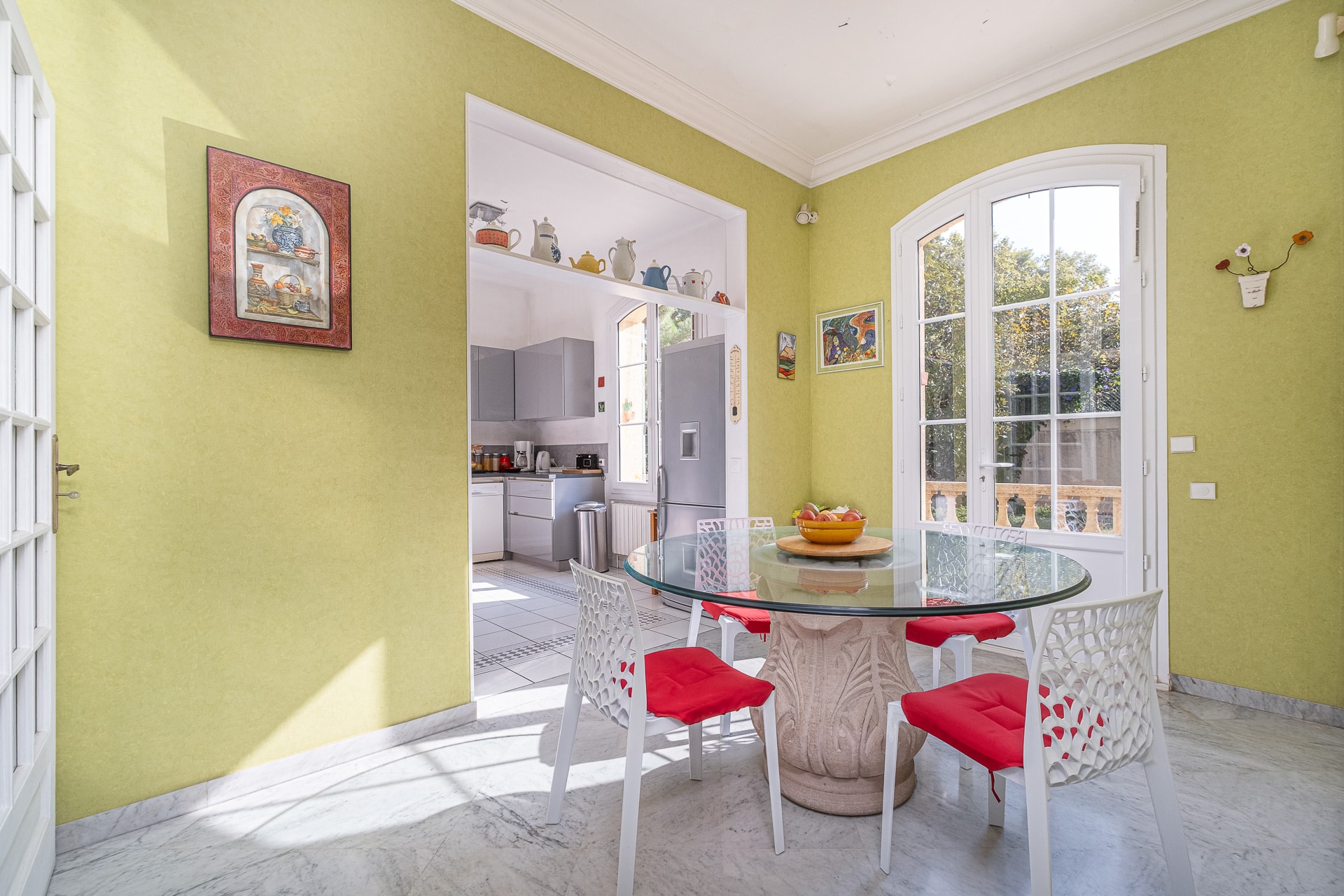 Maison de Famille — gallery